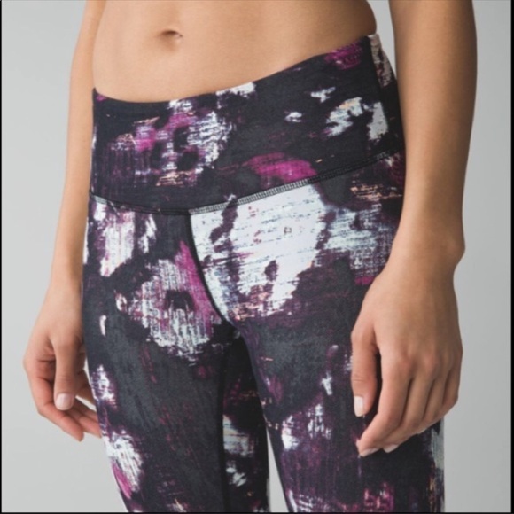 Lululemon Wunder Under Cara Blossom Crop Legging - Picture 3 of 10